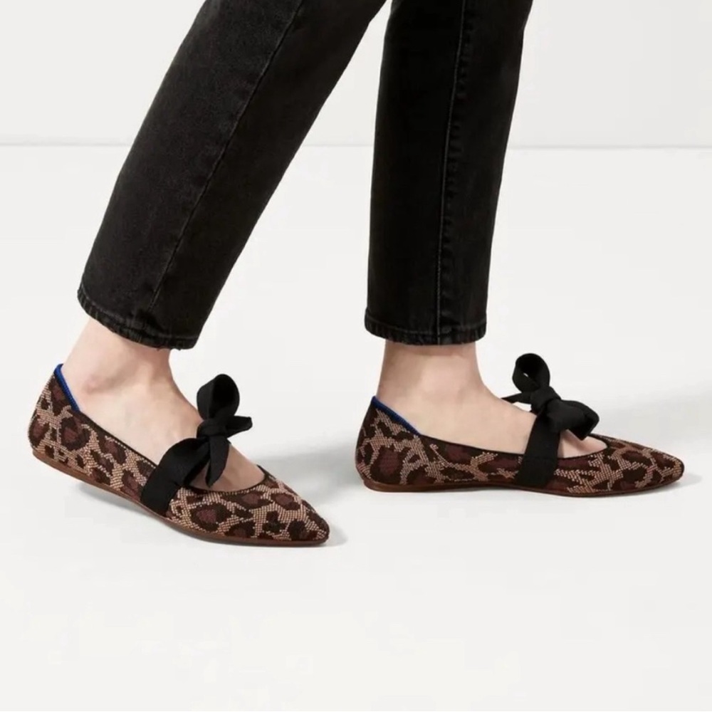 Cute Rothy’s Leopard Print Flats with Bow